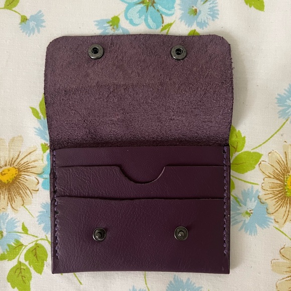 Handmade Genuine Leather Wallet - Picture 1 of 5